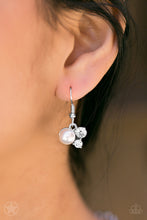 Load image into Gallery viewer, Toast To Perfection - White & Silver Necklace - Blockbuster