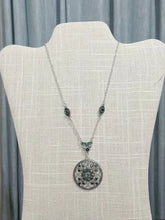 Load image into Gallery viewer, TIMELESS Traveler - Green Necklace - Fashion Fix