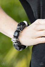 Load image into Gallery viewer, Glaze of Glory - Black Bracelet - Blockbuster
