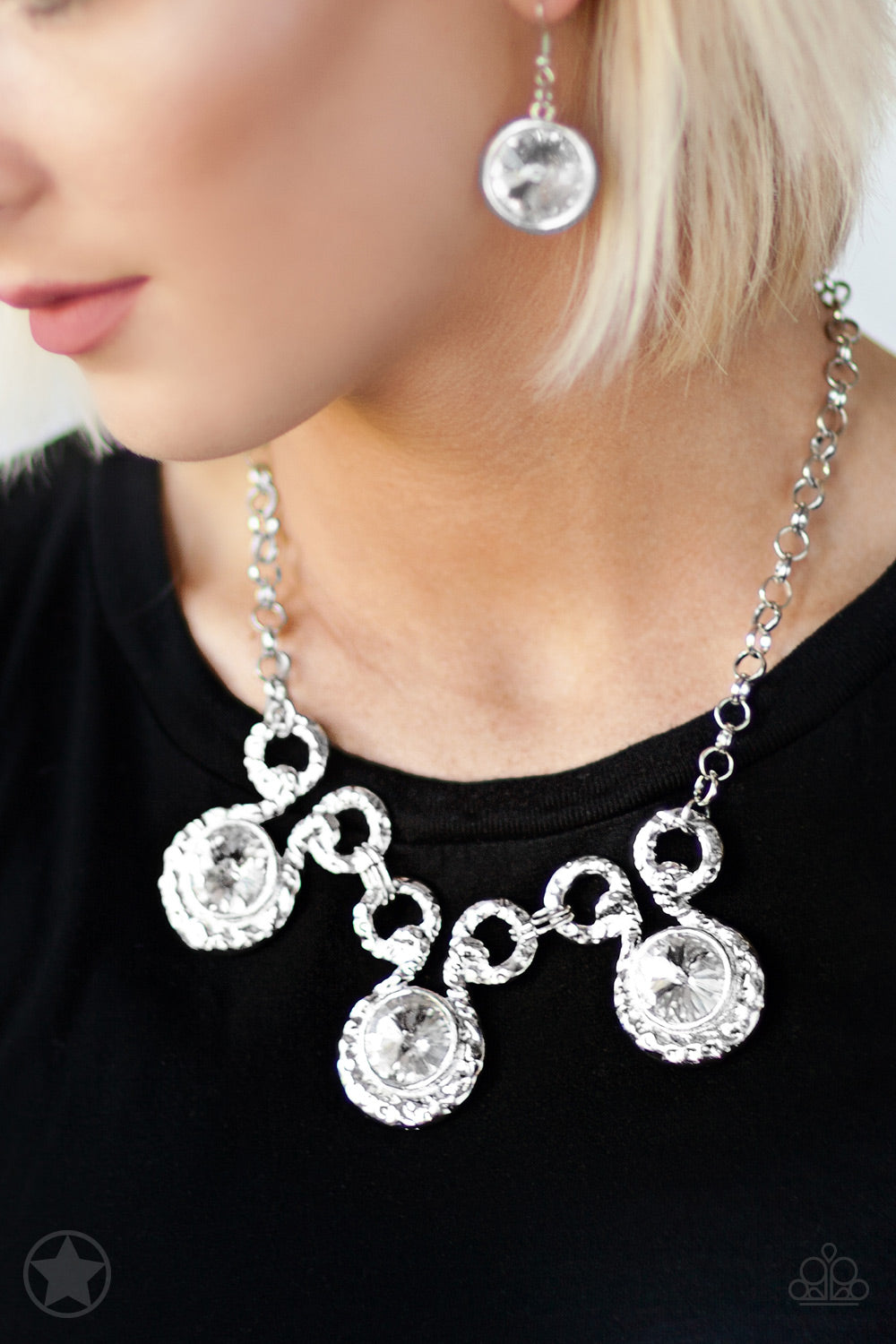 Hypnotized - White & Silver Necklace - Blockbuster