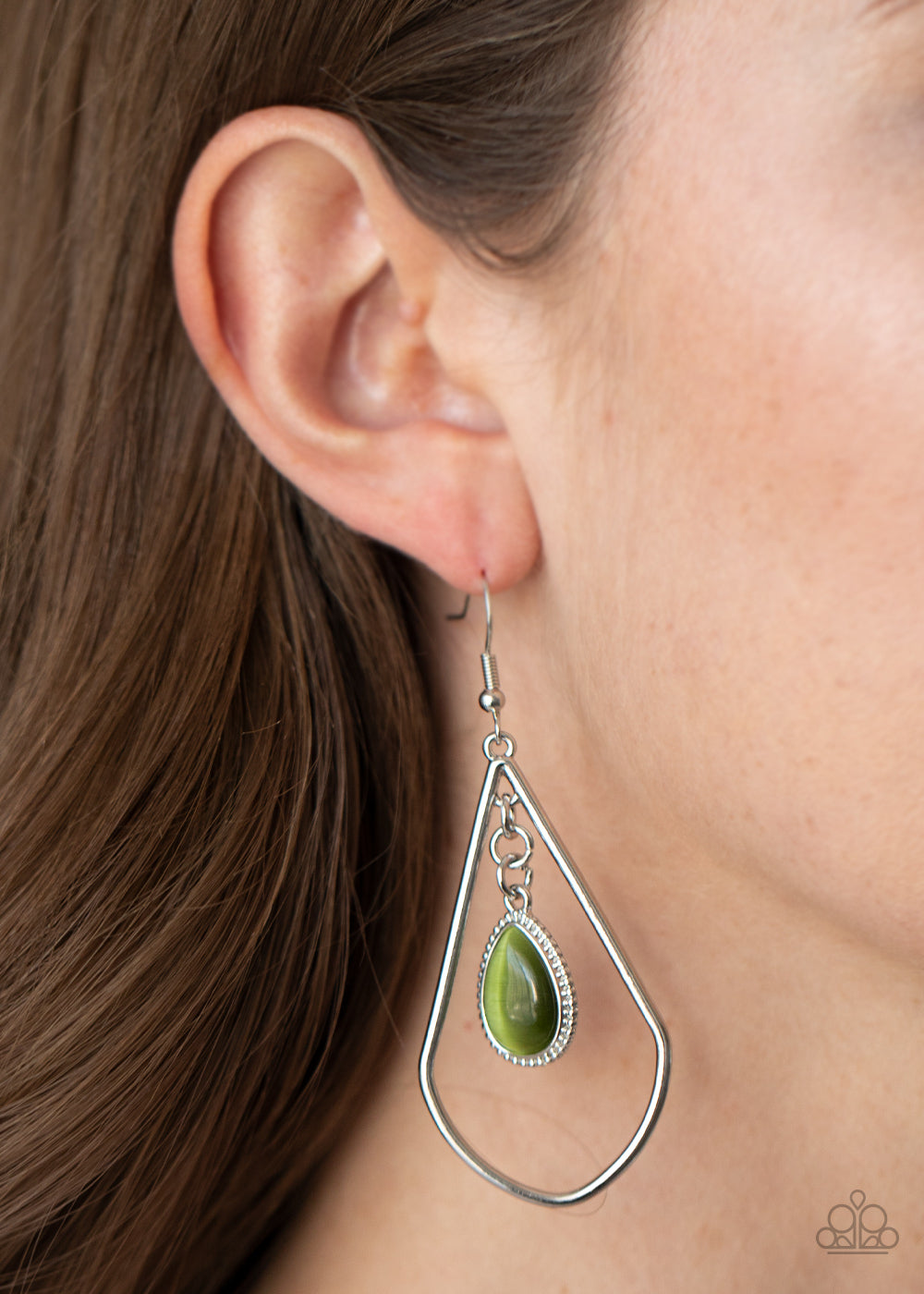 Ethereal Elegance - Green Earrings