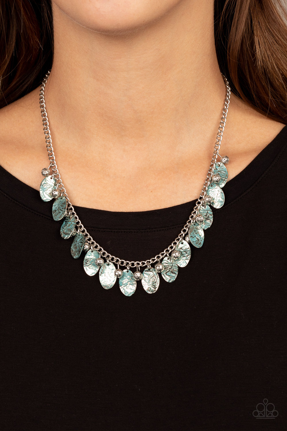 Vintage Gardens - Blue Necklace - Paparazzi