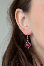 Load image into Gallery viewer, Feeling Inde-PENDANT - Red Necklace

