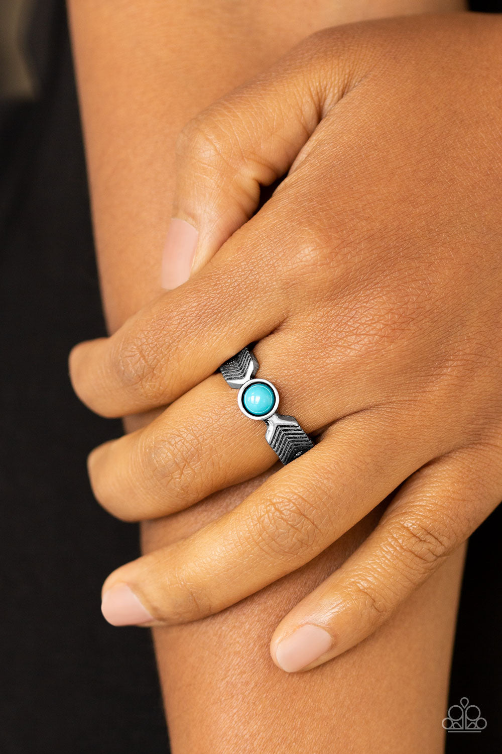 Awesomely ARROW-Dynamic - Blue Ring - Paparazzi