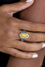 Load image into Gallery viewer, ZOO Hot To Handle - Yellow Ring
