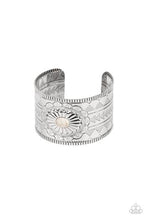 Load image into Gallery viewer, Aztec Artisan - White Bracelet

