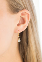 Load image into Gallery viewer, Special Treatment - Gold Necklace
