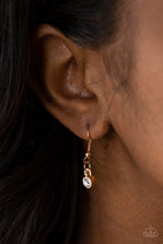 Load image into Gallery viewer, Social Luster - Gold Necklace
