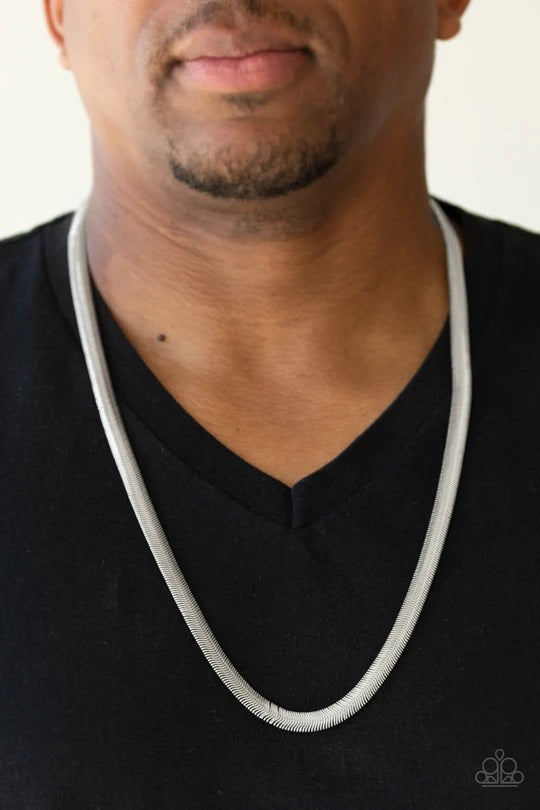Kingpin - Silver Necklace - Urban
