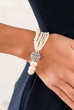 Load image into Gallery viewer, Fiercely 5th Avenue - Vintage Diva - White Necklace Set - Complete Trend Blend - Fashion Fix

