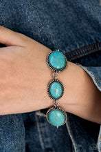 Load image into Gallery viewer, Simply Santa Fe - River Valley Radiance - Blue Necklace Set- Complete Trend Blend- Fashion Fix
