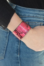 Load image into Gallery viewer, Its a Jungle Out There - Pink Bracelet NEON - Urban
