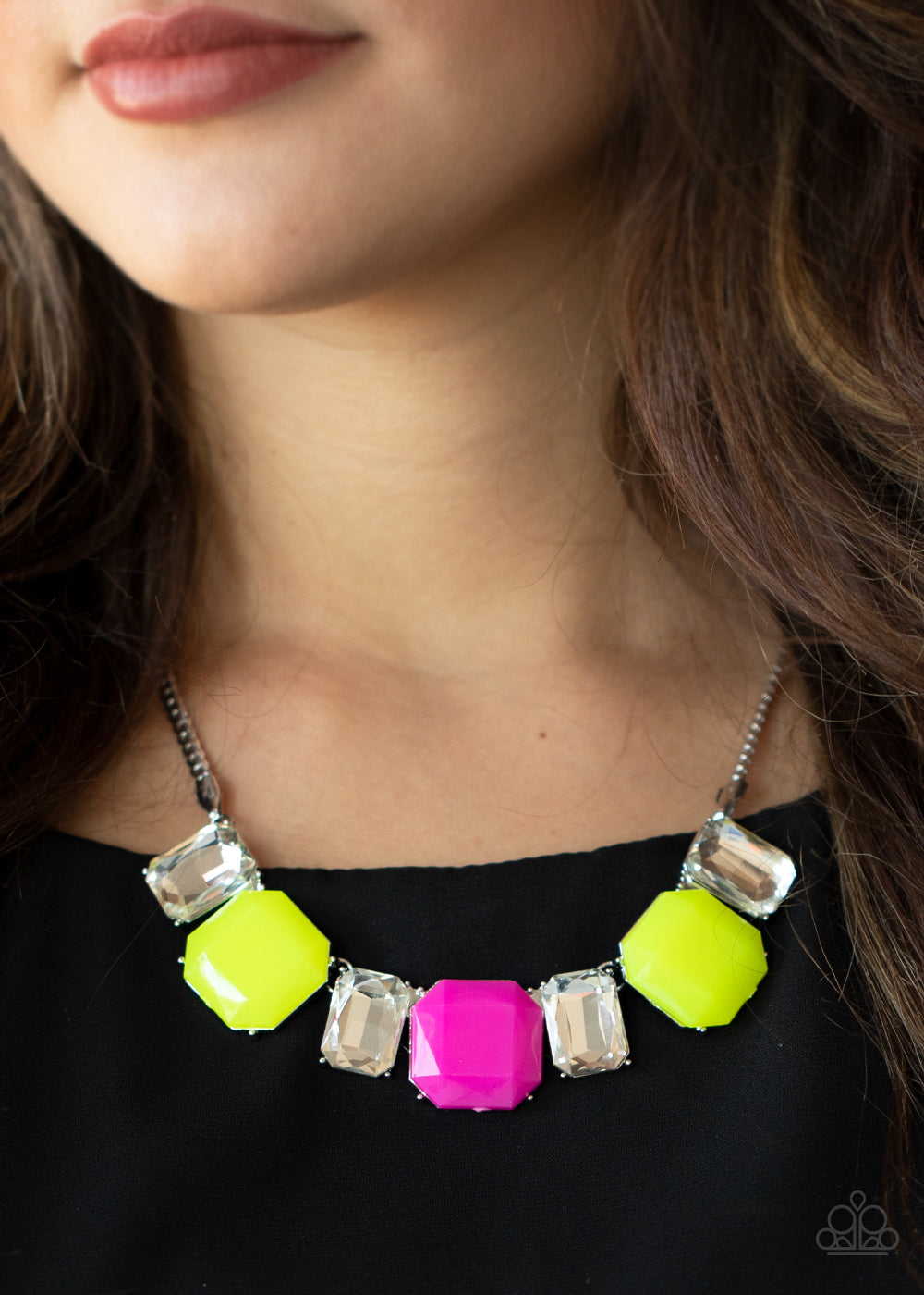 Royal Crest - Yellow Necklace - Paparazzi