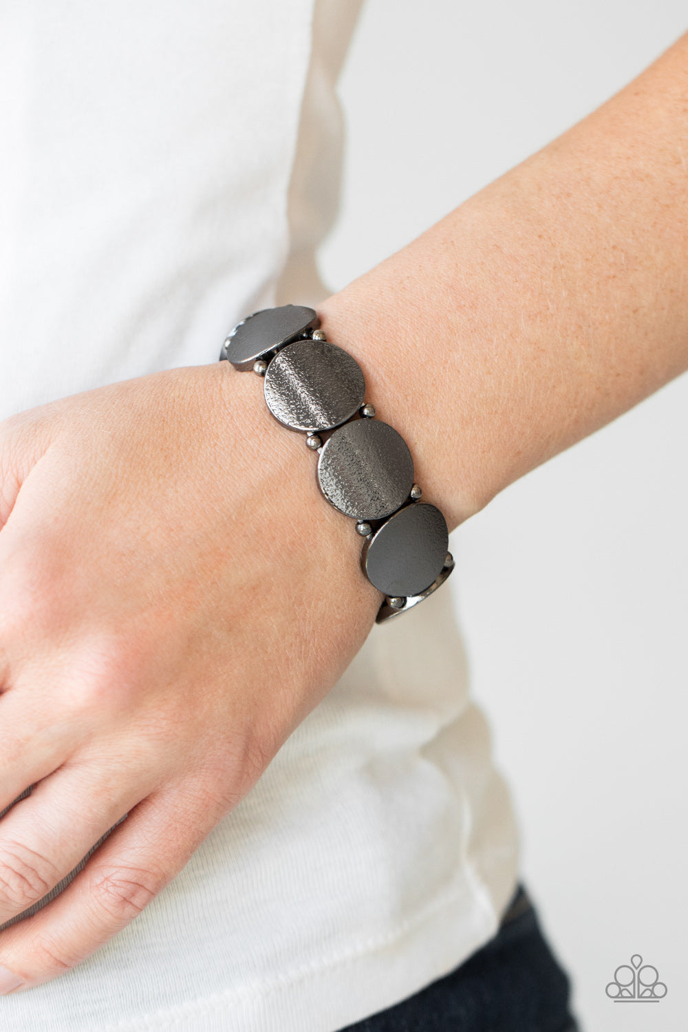 Metallic Spotlight - Black Bracelet