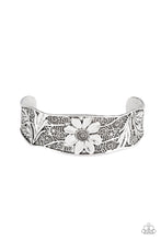 Load image into Gallery viewer, Daisy Paradise - Silver Bracelet - Paparazzi
