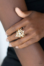 Load image into Gallery viewer, Royal Love Story - Gold Ring
