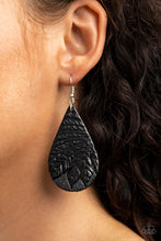 Load image into Gallery viewer, Everyone Remain PALM! - Black Earrings - Urban
