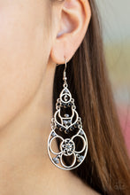 Load image into Gallery viewer, Garden Melody - Black Earrings
