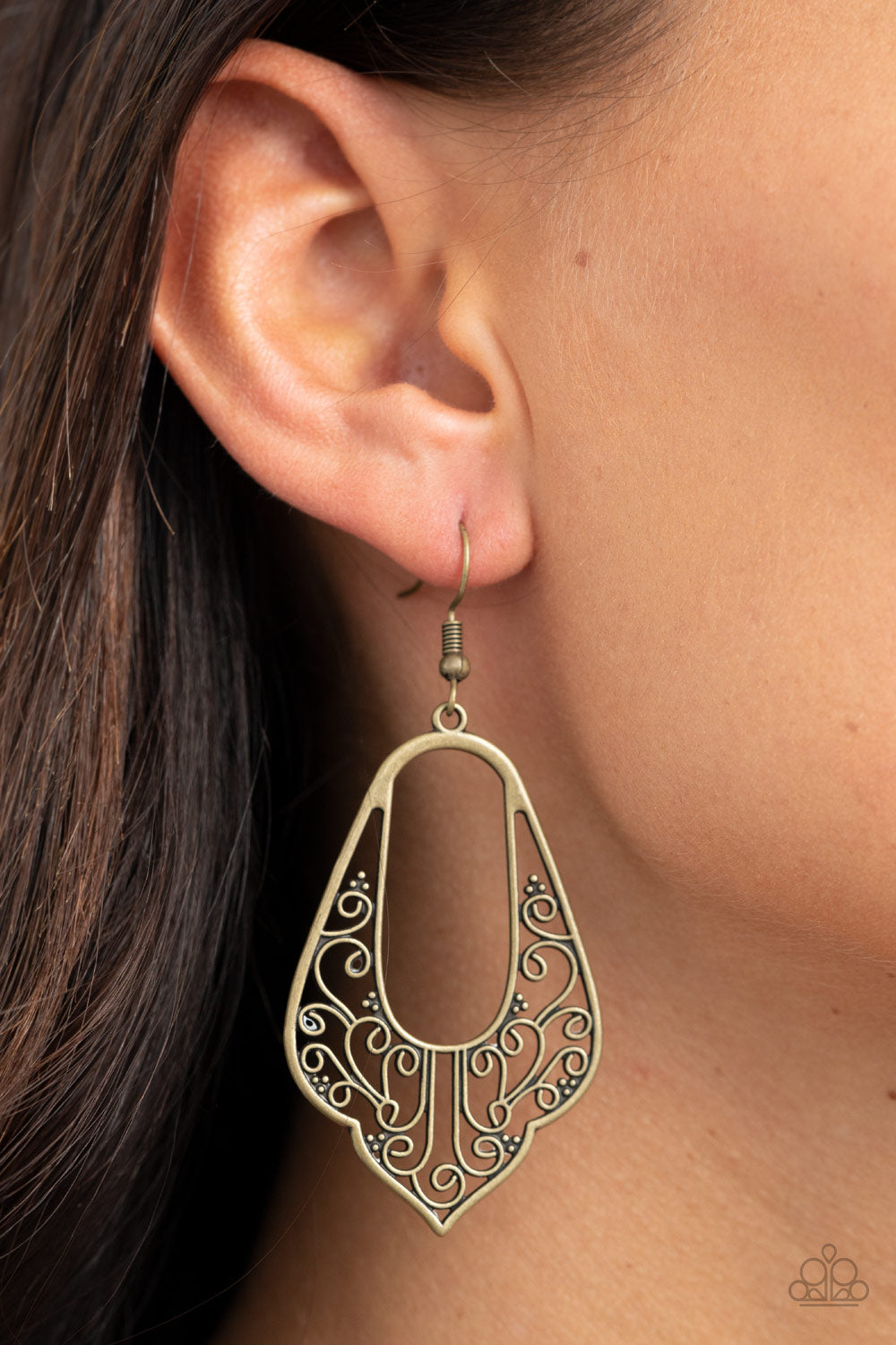 Grapevine Glamour - Brass Earrings