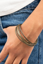 Load image into Gallery viewer, Magnificent Musings - Lip Sync Links - Brass Necklace Set - Complete Trend Blend - Fashion Fix
