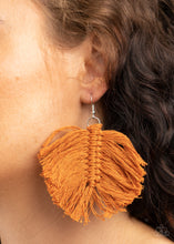 Load image into Gallery viewer, Macrame Mamba - Brown Earrings
