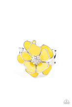 Load image into Gallery viewer, Hibiscus Holiday - Yellow Ring
