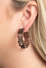 Load image into Gallery viewer, Laurel Wreaths - Copper Earrings- Hoop
