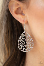 Load image into Gallery viewer, Midnight Carriage - Purple Earrings
