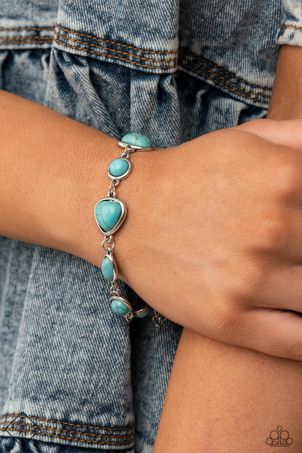 Eco-Friendly Fashionista - Blue Bracelet- Fashion Fix