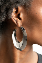 Load image into Gallery viewer, Going OVAL-board - Silver Earrings - Hoop
