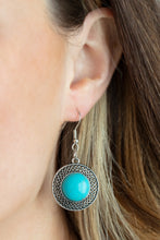 Load image into Gallery viewer, Circle The Wagons - Blue Necklace
