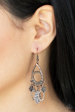 Load image into Gallery viewer, PLAINS Jane - Copper Earrings
