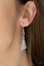 Load image into Gallery viewer, Extra Expedition - Silver Necklace
