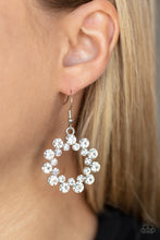 Load image into Gallery viewer, Champagne Bubbles - White Earrings
